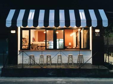 Yang Yang Surfers Paradise Stay