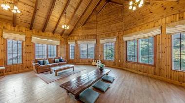 Yangyang hwansangeui seong pension