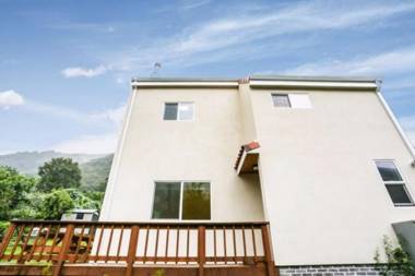 Ulsan (Baenaegol) Rodemnamu Pension