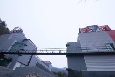 Ulsan Youngnamalps Qook Oncheon