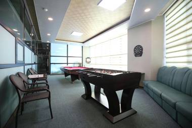 Crystal Residence Hotel