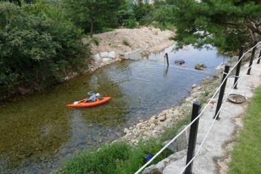 sangju yeoyurounhwangtojib pensyeon