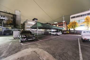 Daegu daemyeongdong 9h (Nine ahwoseu)