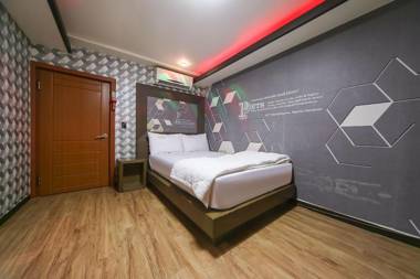 Daegu Gyeongbuk University Shwil