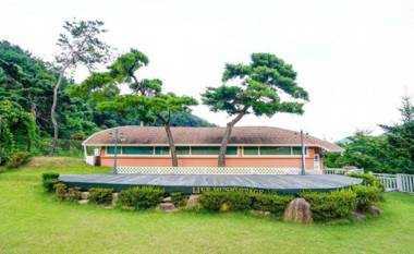 Seongju Daegaya Castle Pension