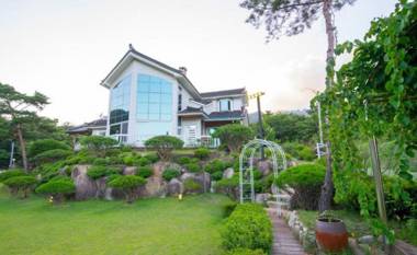Seongju Daegaya Castle Pension