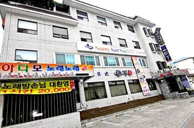 Hwaseong Guesthouse
