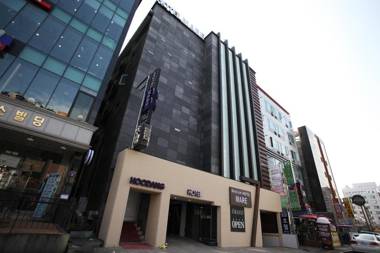 Suwon (ingyedong) Mare