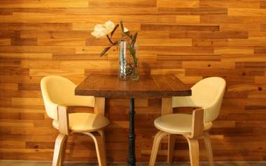 Tria Business & Boutique Hotel