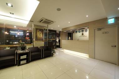 Hotel Noblesse Yeoksam