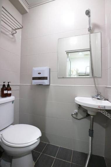 Hostel Korea - Original