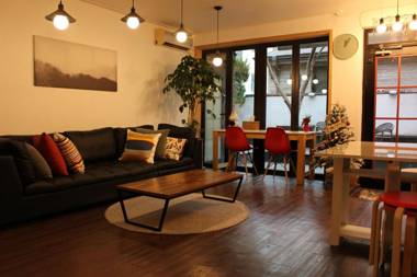 Bunk Guesthouse Hongdae