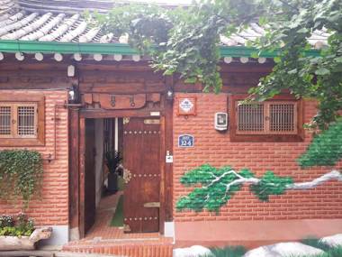 Korean Traditional House - Pungkyung