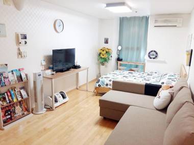 Hongdae Home Sweet Home Exit 3