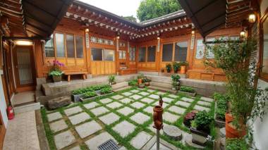 Sohyeondang Hanok Guesthouse