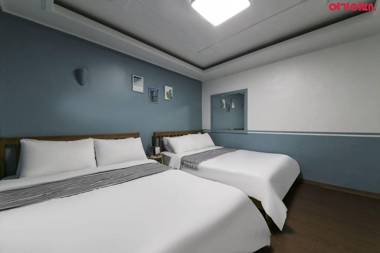 Sinchon Sisters Hostel