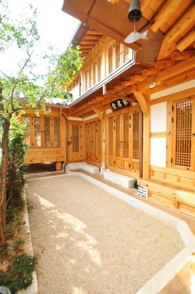 Chaehyodang Hanok Stay