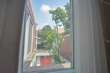 Helloworld Guesthouse