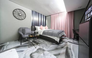 The Post Hotel