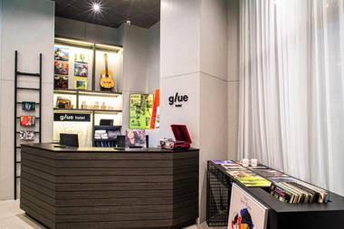 Glue Hotel