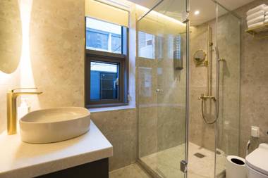 UH Suite The Gwanghwamun