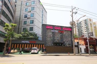 Nowon (Suraksan) Canoe