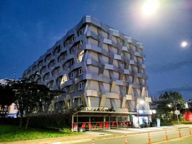 Chungchoho Best Hotel