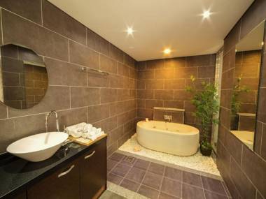 Reve Business Hotel Jeju