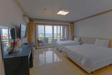 Jeju Ocean Family Hotel