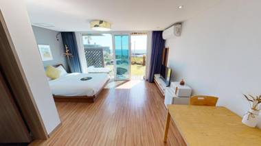 Jeju Solarseado Pension