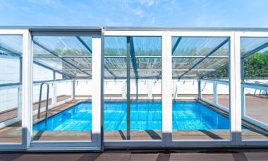 Pool and Villa Sorang