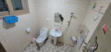 Nolmeong Swimeong Goleumeong Pension