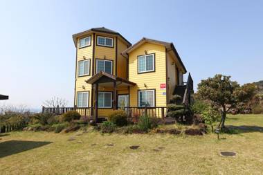 Hue in Aewol Pension