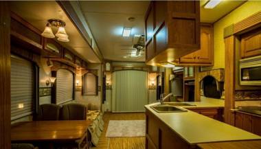 Sunyang Village Caravan