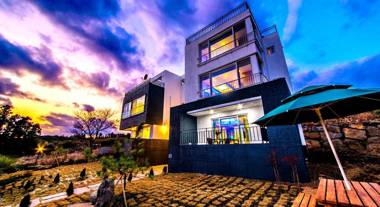 Jeju Seogwipo Modniae Pension