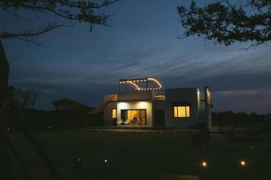 Jayouhaneun private house