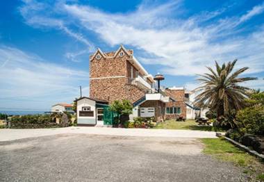 Jeju e House Pension