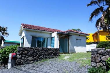 Jeju Jongdalni Hydrangea Pension