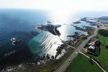 Seogwipo Hayanunduk Pension