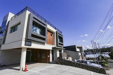 Jeju Joeun Ssiat Pension