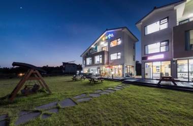 Seogwipo Gongcheonpo Villa Pension