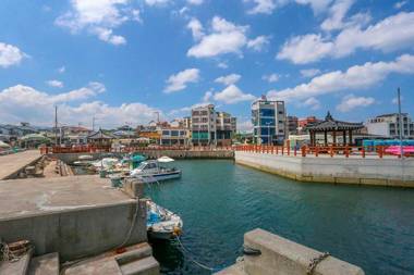 Jeju Iho Beach Pension