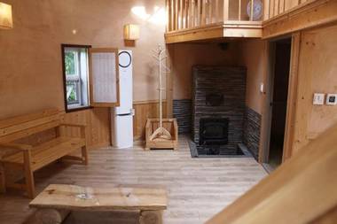 Jeju Soil House Hue Pension