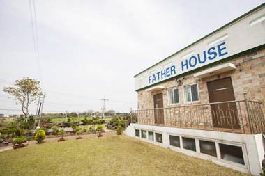 Jeju Father House Restel