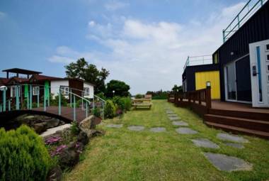 Jeju Healing in Jeju Pension (Dokchae)