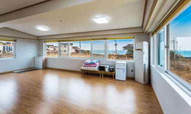 Jeju greenheart pension