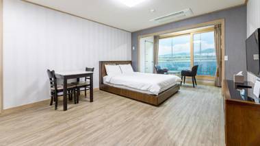 Jeju Badagreen Pension