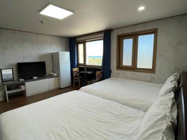 SeongSan baekrok Kidsgajok pension