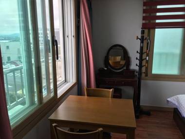 Seogwipo Seongsanposarang Pension