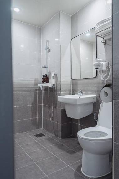 Aroomi Hotel Hyupjae